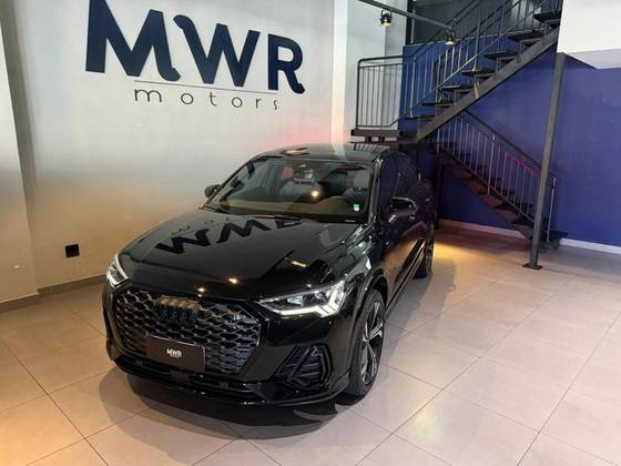 AUDI Q3 2.0 40 TFSI GASOLINA SPORTBACK PERFORMANCE BLACK PLUS QUATTRO TIPTRONIC